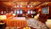 DELPHINE - Master Suite